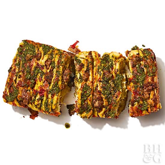 Sausage-pesto pull-apart bread
