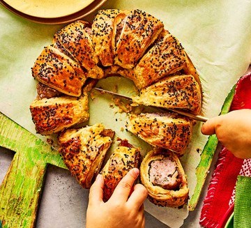 Sausage roll wreath