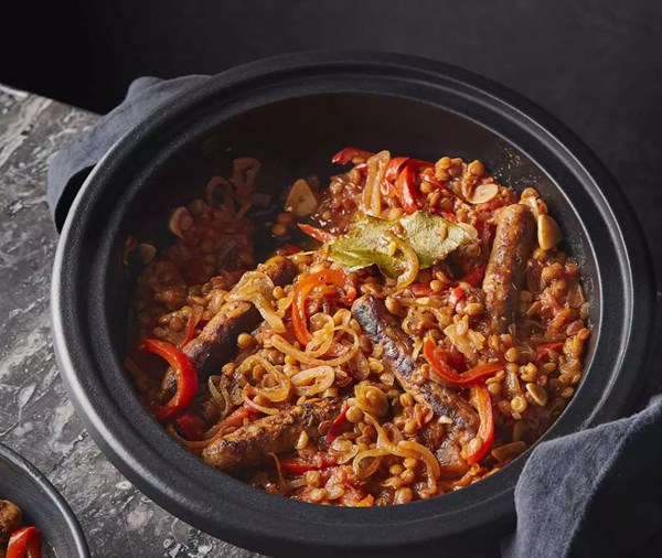 Sausage, shallot & lentil one-pot