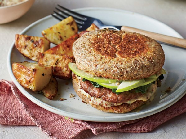 Sausage, spinach, and apple breakfast sandwiches