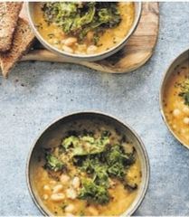 Sausage, white bean & leek soup with kale crisps
