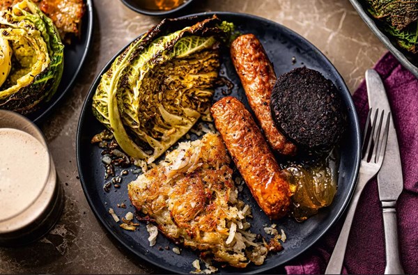 Sausages, black pudding & cider jelly with boxty