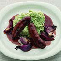Sausages in wine-maker's sauce