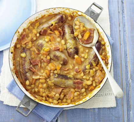 Sausages with Boston baked beans