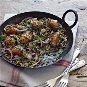 Sausages with creamy lentils
