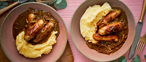 Sausages with mustard and cider gravy
