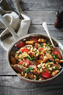 Sausages with tomatoes and cannellini beans
