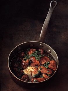 Sauté of lambs' sweetbreads with peas and mint