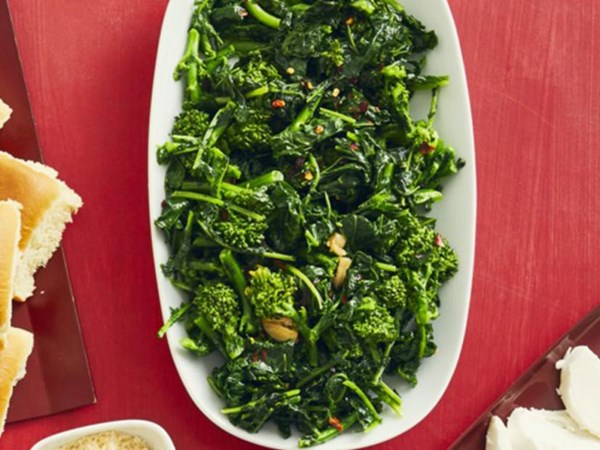 Sautéed broccoli rabe
