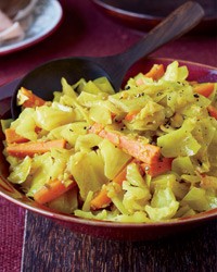Sautéed cabbage and carrots with turmeric