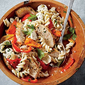 Sautéed chicken with roasted pepper pasta