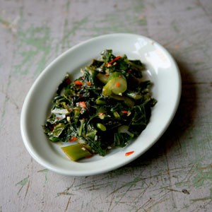 Sautéed Chinese broccoli 