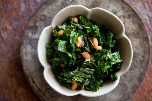 Sautéed kale with toasted cashews