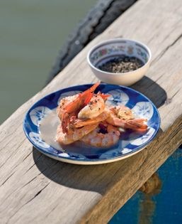 Sauteed king prawns in coconut milk (Tôm kho nuóc dùa)