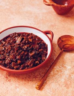 Sautéed mushrooms (Kintishara sebhi)