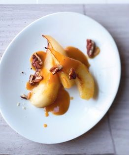 Sautéed pears with salted caramel & pecans