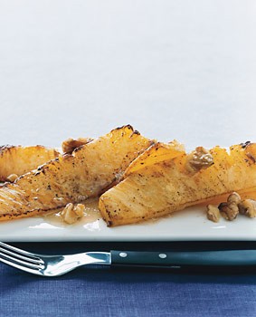 Sautéed pineapple with rum sauce