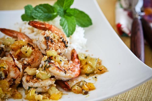 Sautéed shrimp with warm tropical fruit salsa