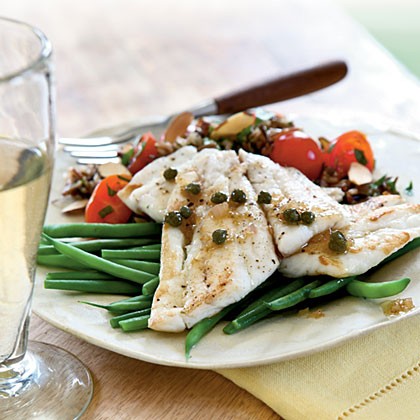 Sautéed sole with browned butter and capers