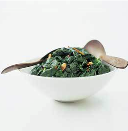 Sautéed spinach with garlic and lemon