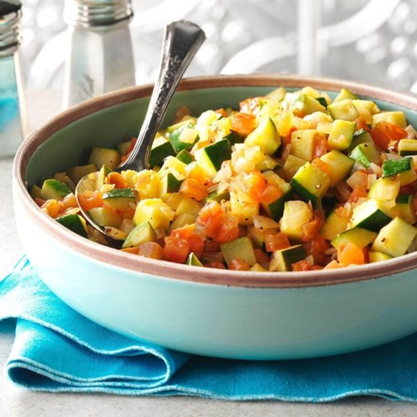 Sauteed squash with tomatoes & onions