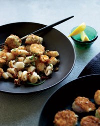 Sautéed squid with fried eggplant