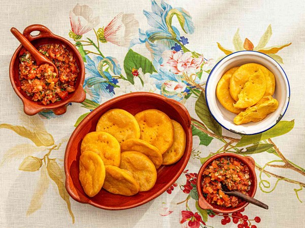 Savory Chilean fried pastries (Sopaipillas with pebre)