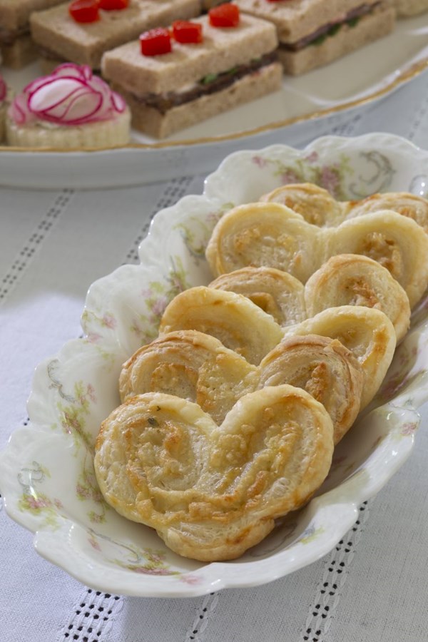 Savory Gruyère palmiers