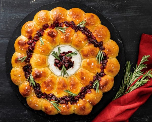 Savory herb wreath