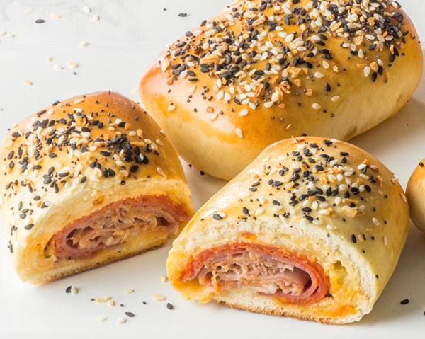 Savory kolaches (Klobasniky) [homemade everything bagel seasoning]