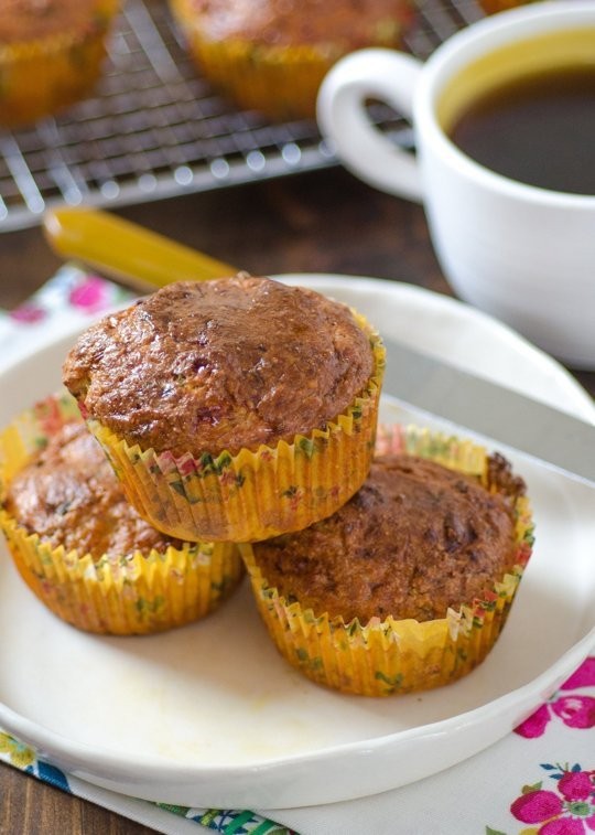 Savory muffins with prosciutto & chives