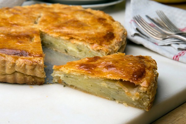 Savory potato tart