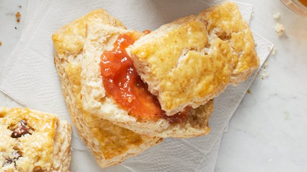 Savory sourdough discard biscuits
