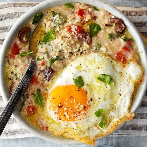 Savory tomato & olive oatmeal