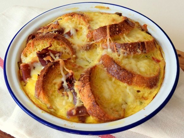 Savoury bread pudding