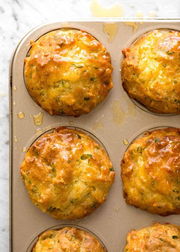 Savoury cheese muffins