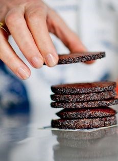 Savoury chocolate biscuits