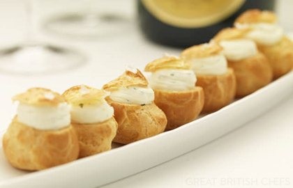 Savoury choux buns