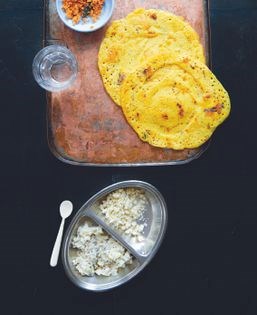 Savoury pancakes (Thosai)