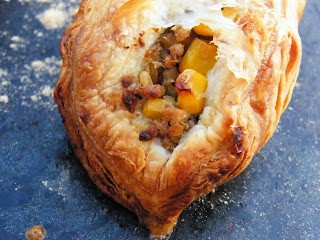 Savoury puffs