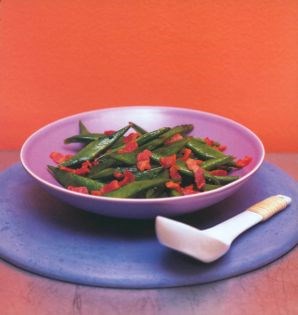 Savoury stir-fried beans with bacon