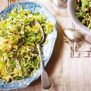 Savoy cabbage with caraway