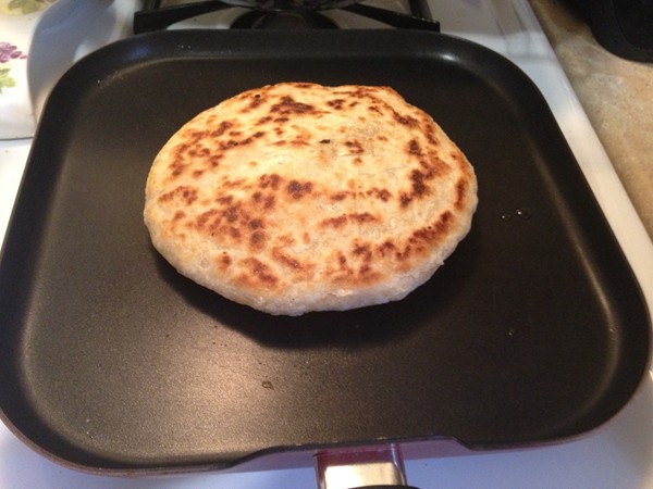 Scallion and potato stuffed bread (Alu parantha)