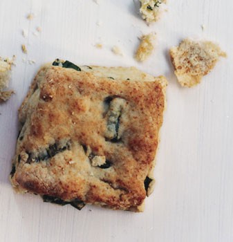 Scallion biscuits