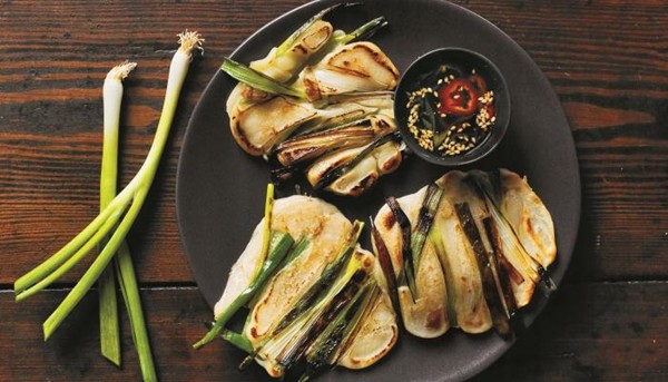 Scallion pancakes (with Korean dipping sauce)