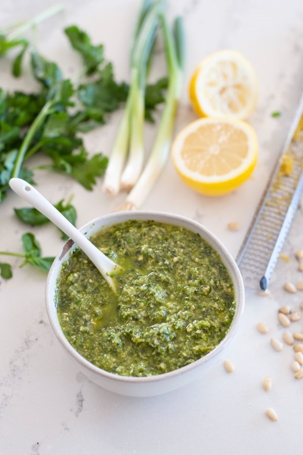 Scallion pesto