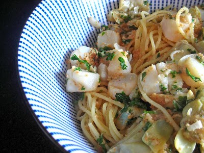 Scallop & artichoke pasta