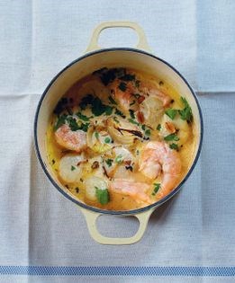 Scallop and prawn Thai curry