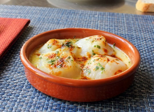 Scallop gratin
