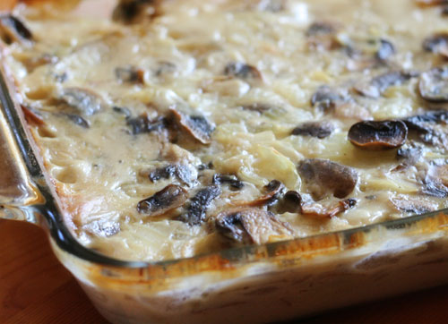 Scalloped potato & mushroom gratin